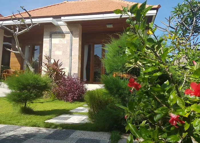Abian House Nusapenida Guest house 2*
